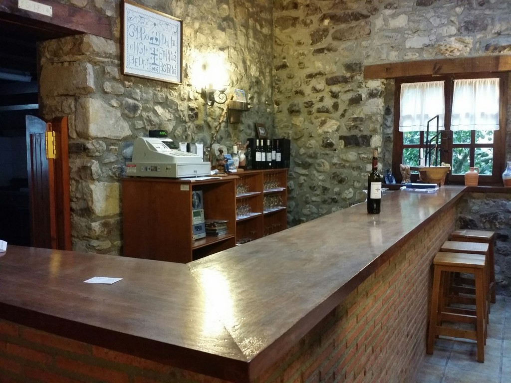 Espacio para la degustación del Txakoli Doniene Gorrondona