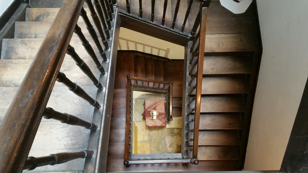 Escaleras casa Víctor Hugo