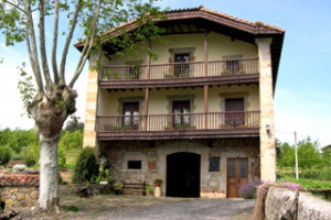 Caserio de karrantza, foto del ayuntamiento de karrantza
