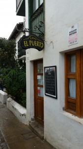 Exterior restaurante Puerto Zabala
