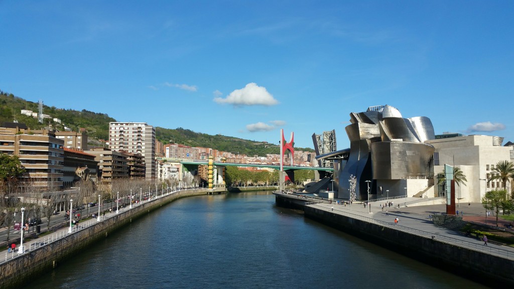 Museo Guggenheim y ría de Bilbao