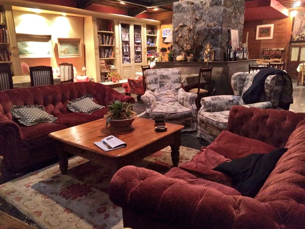 salon-hotel-antsotegi