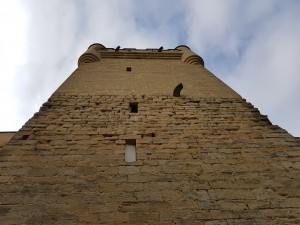 Torre castillo de Olite obra vs original