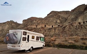 Cuevas de Arguedas, area de autocaravana