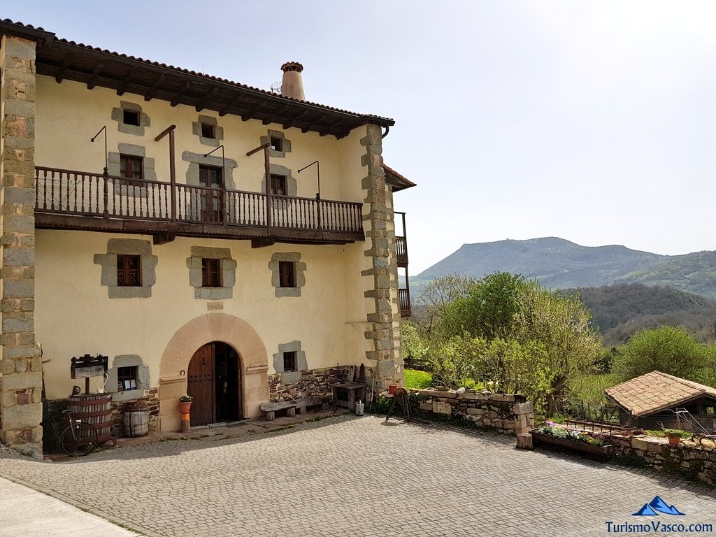 Casa Rural Monaut, Valle de Arce, Pirineo Navarro