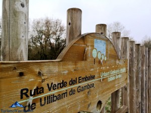 Señal Ruta verde del embalse de Ullibarri Gamboa