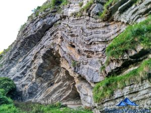 pliegues, geologia, Cueva de Harpea, Arpea