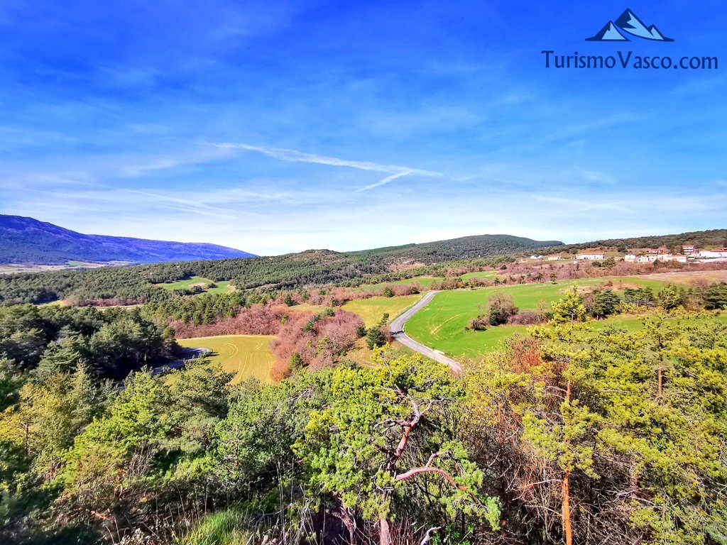 views of caves of pinedo, caves of Valdegovía