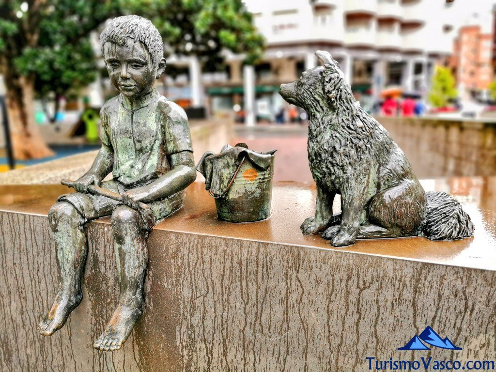 boy fishing, santurtzi sculpture museum, Santurtzi what to see, Santurtzi what to see