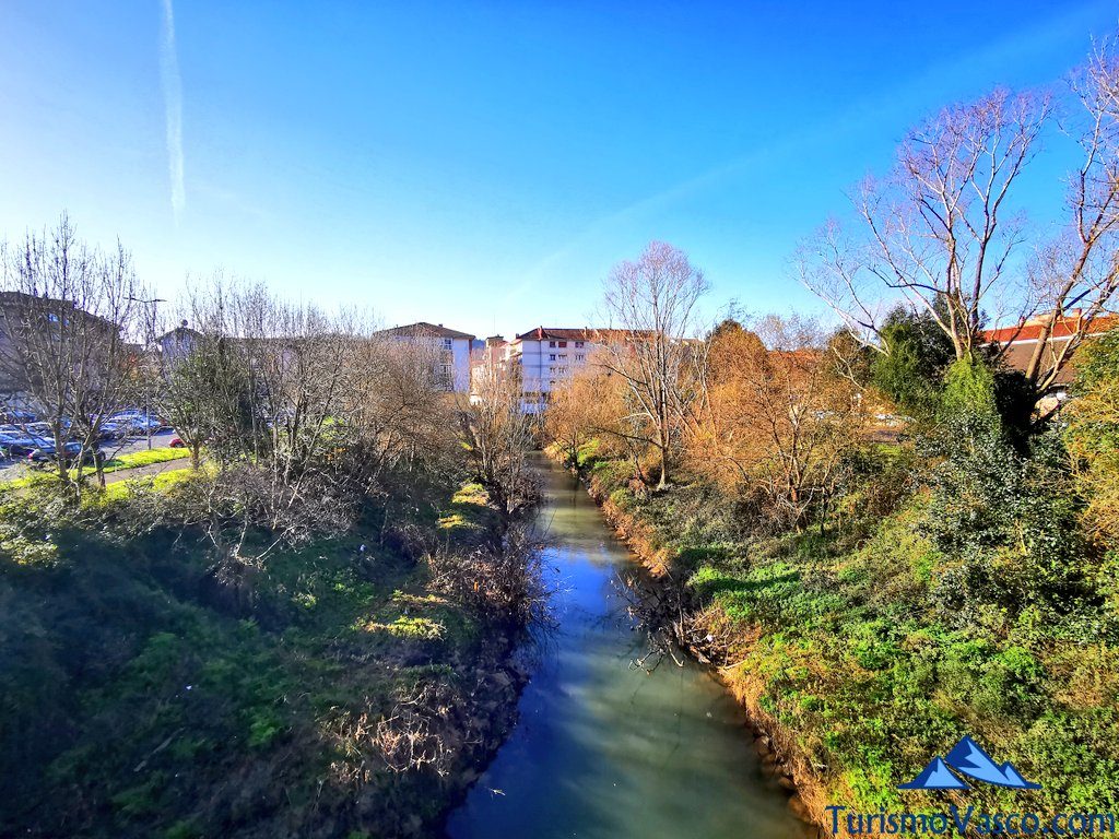 Butrón river as it passes through Mungia, Mungia what to see and do