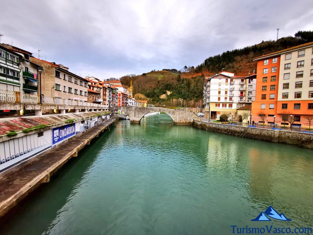 Artibai River Ondarroa, what to see in Ondarroa