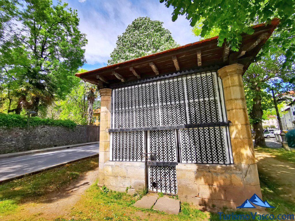 hermitage of santa cruz elizatxiki markina xemein, what to see in Markina Xemein
