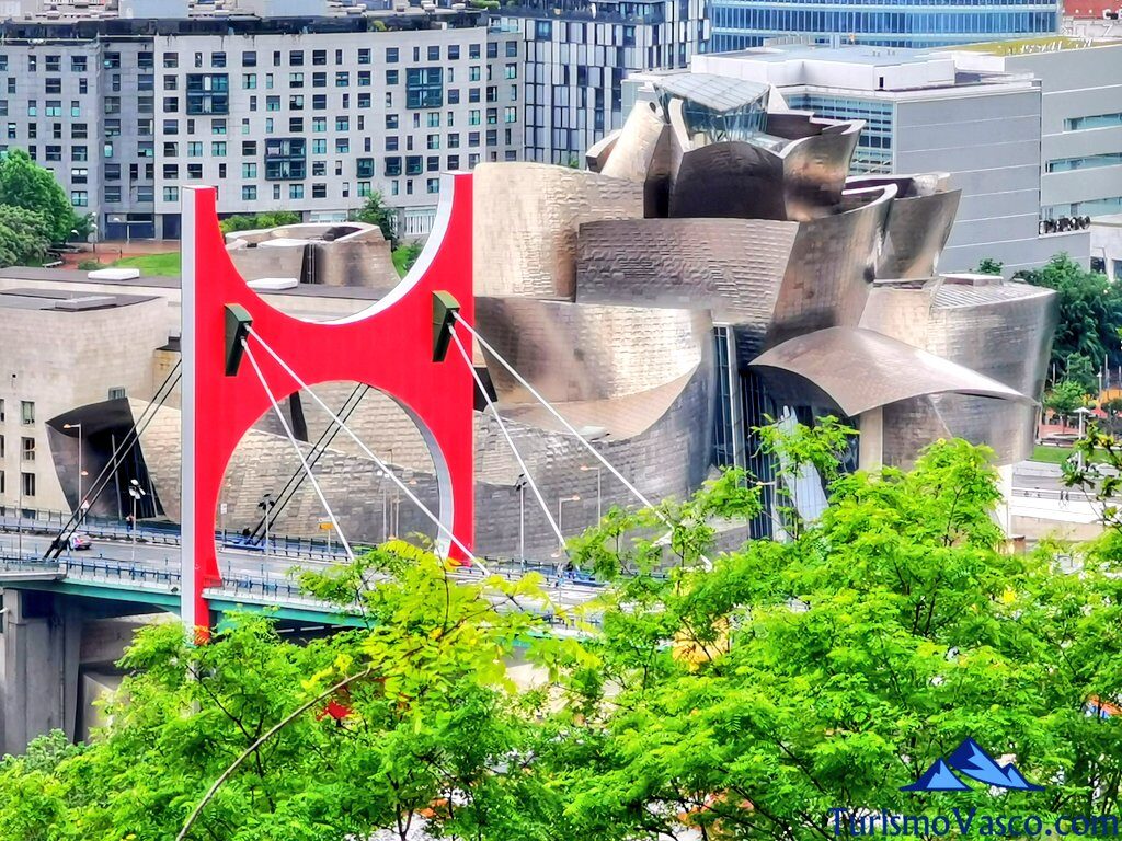 museo guggenheim bilbao desde la ruta de la via vieja de lezama, qué ver en Bilbao