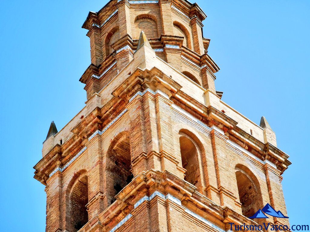 church san esteban de Arguedas, what to see in Arguedas