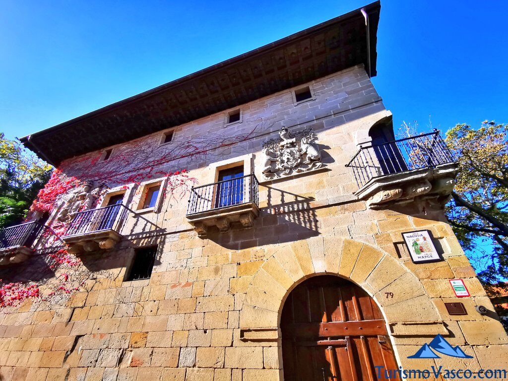 azkarraga house in Agurain, what to see in Agurain Salvatierra