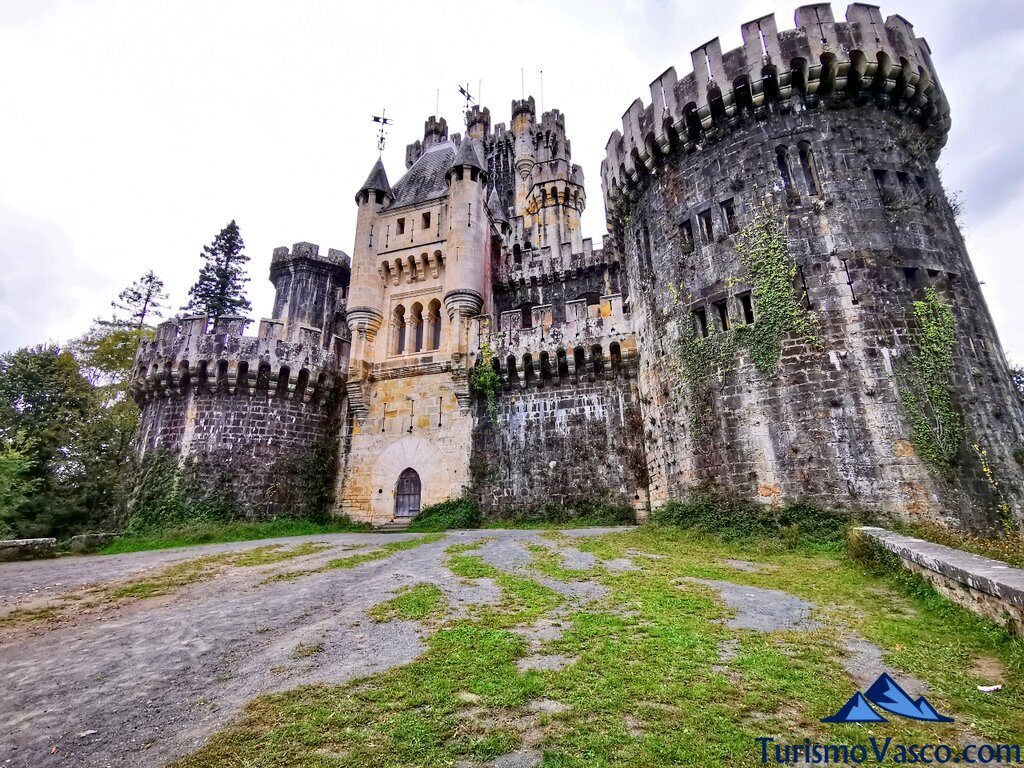 entorno del castillo de butron, ruta de Plentzia al Castillo de Butrón