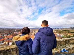 disfrutando de las vistas desde la Ermita del Santo Cristo de Labastida, qué ver en Labastida