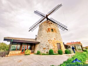 molino aixerrota de getxo, galea, restaurante molino de viento euskadi