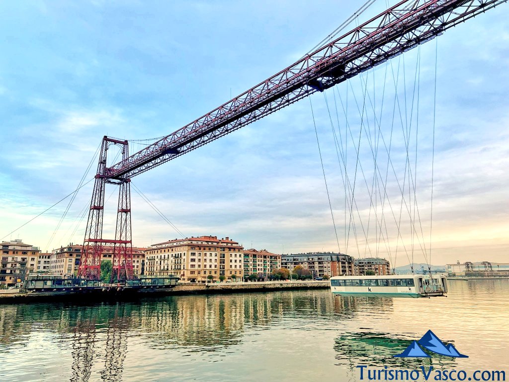 guided tour of the Bizkaia Bridge, guided tours in Getxo and Portugalete