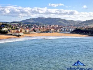 Plentzia a vista de dron, visitas guiadas en Plentzia