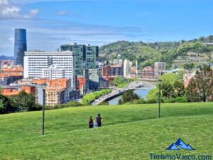 mejores miradores de bilbao, parque etxebarria
