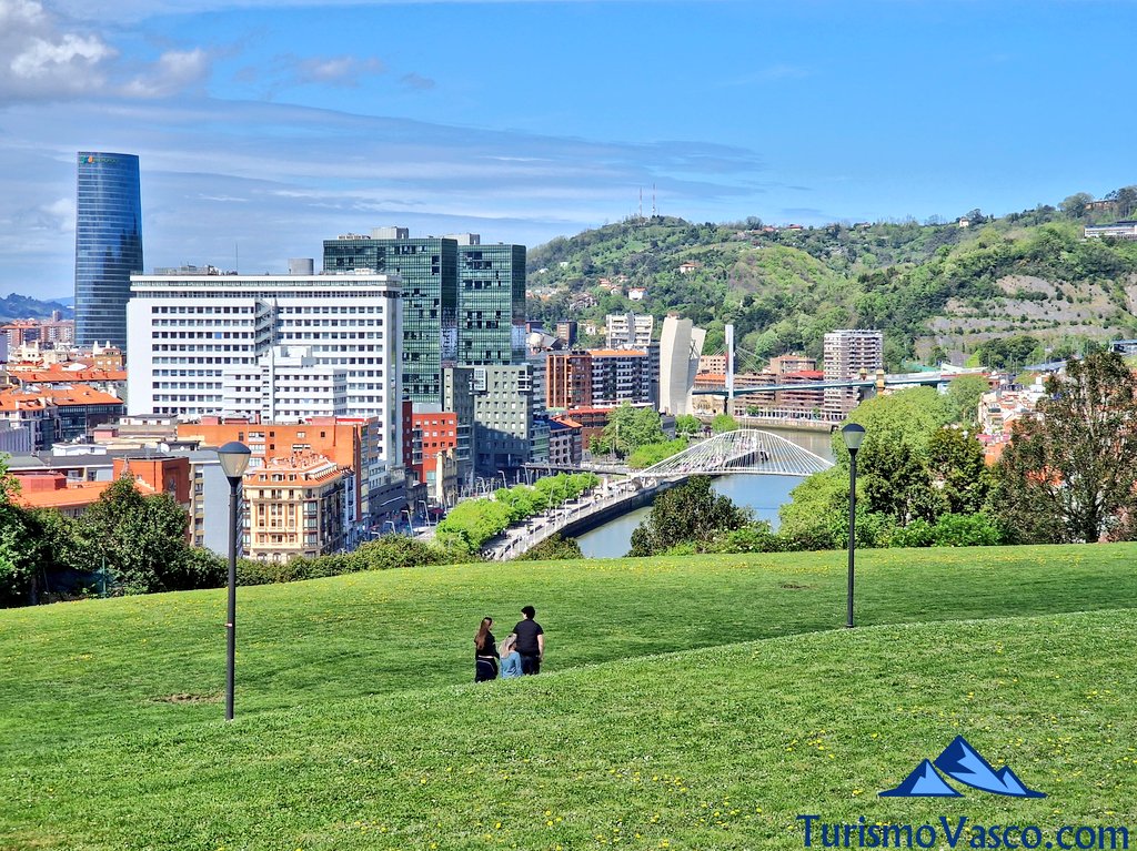 mejores miradores de bilbao, parque etxebarria