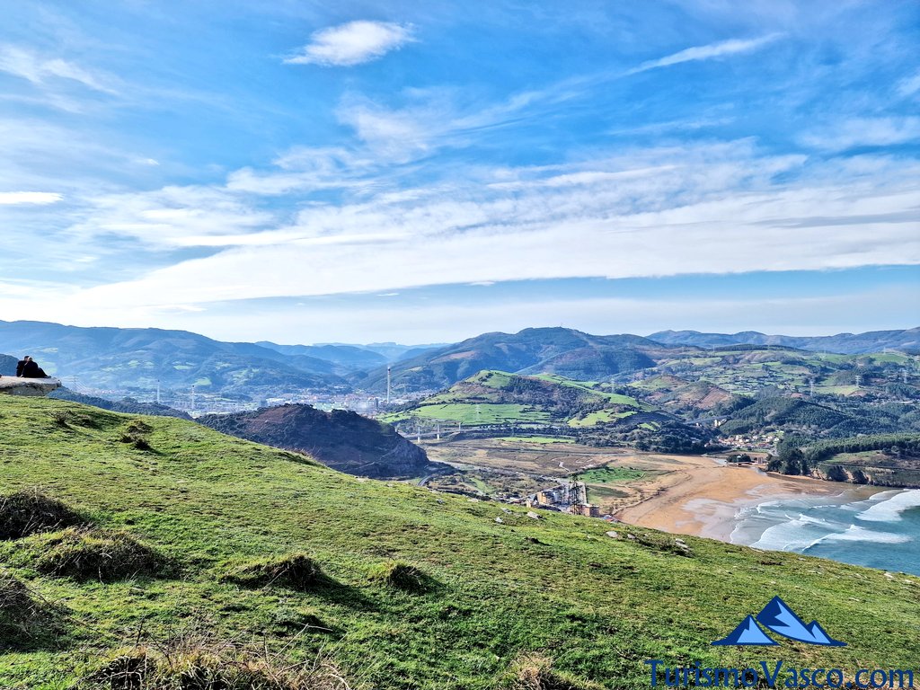 excursion a punta lucero con turismovasco