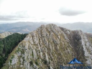 ermita santa eufemia de aulesti, excursiones para grupo en lea artibai