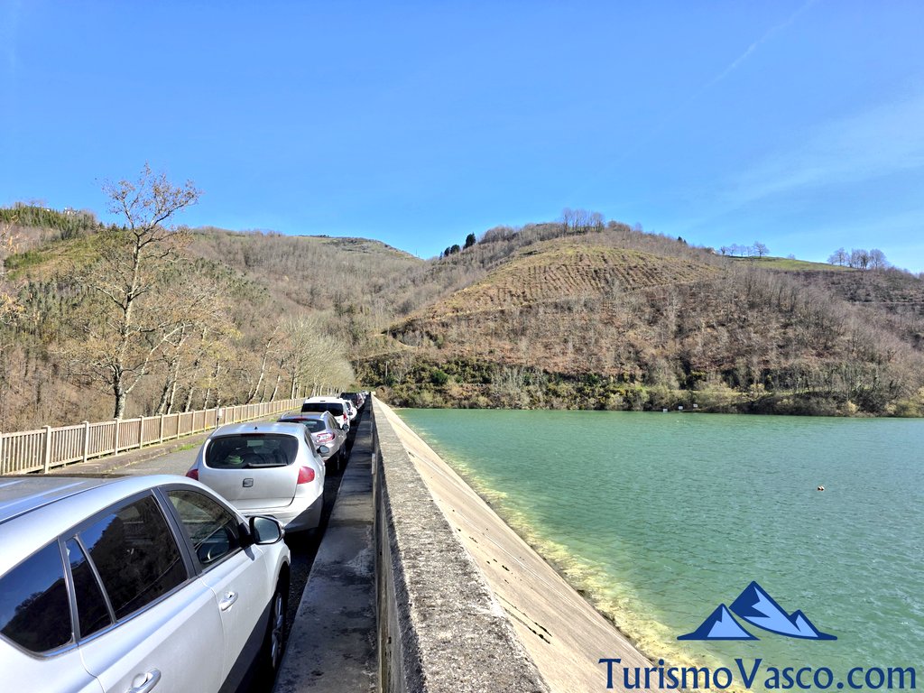 Ibai Eder Reservoir Parking Lot