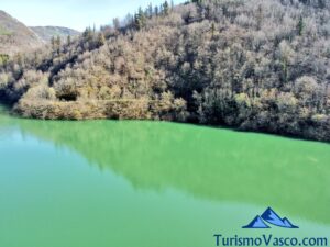 Ibai Eder Reservoir Trail, circular route