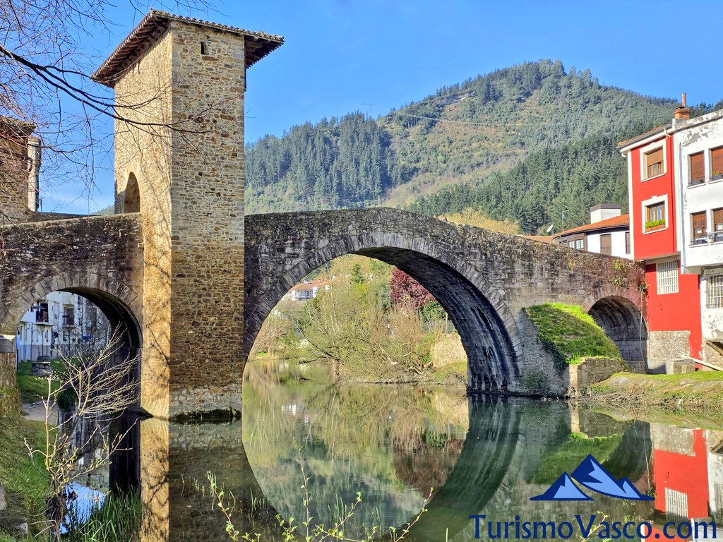 visitas guiadas en Balmaseda, puente viejo de balmaseda
