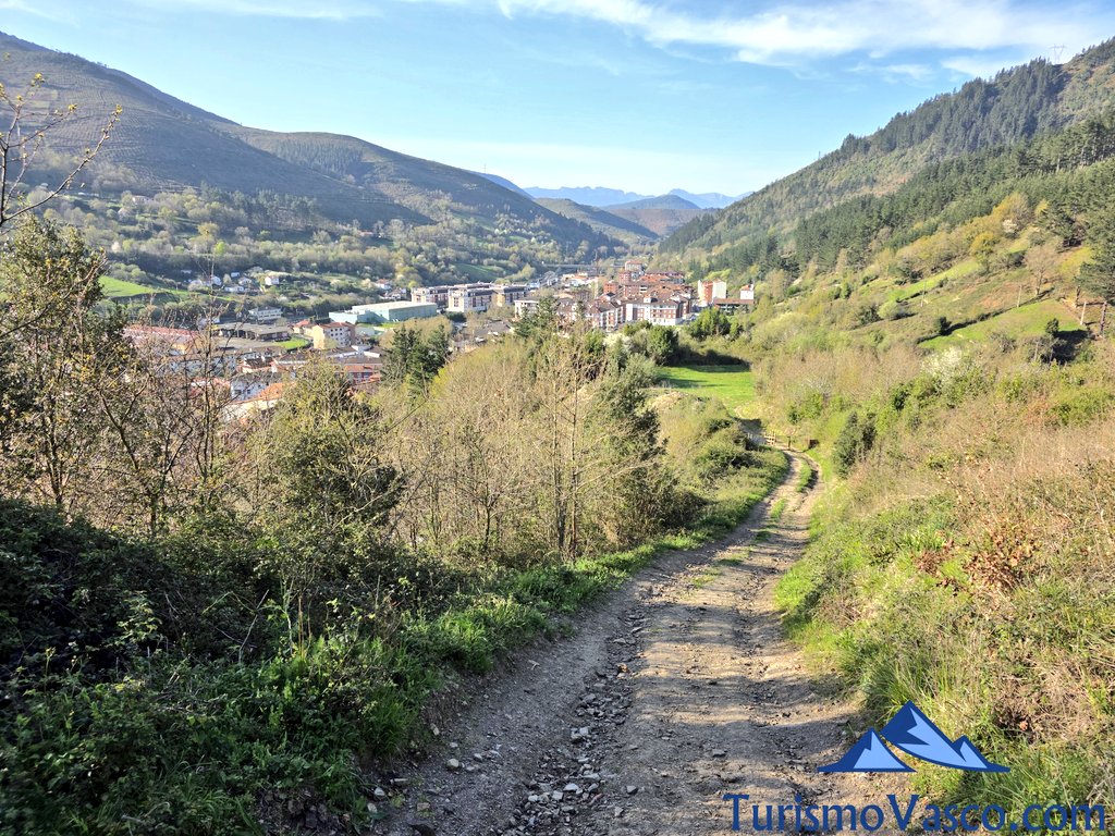 ruta al castillo de balmaseda