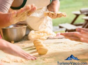 elaborar talos para grupos, experiencia gastronomica en euskadi
