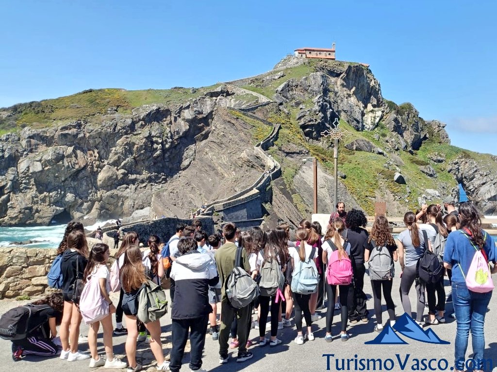 excursion a san juan de gaztelugatxe, visita guiada en san juan de gaztelugatxe