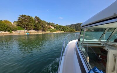 Boat trip along the Butrón Estuary
