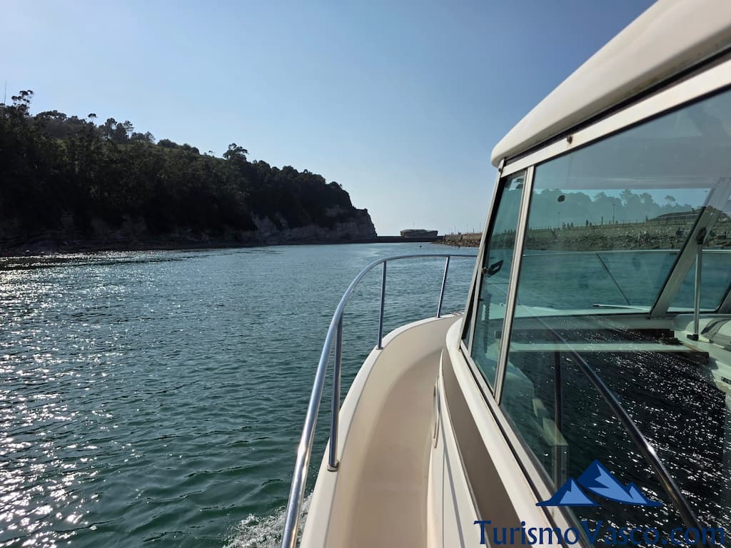 rutas en barco entre plentzia y getxo